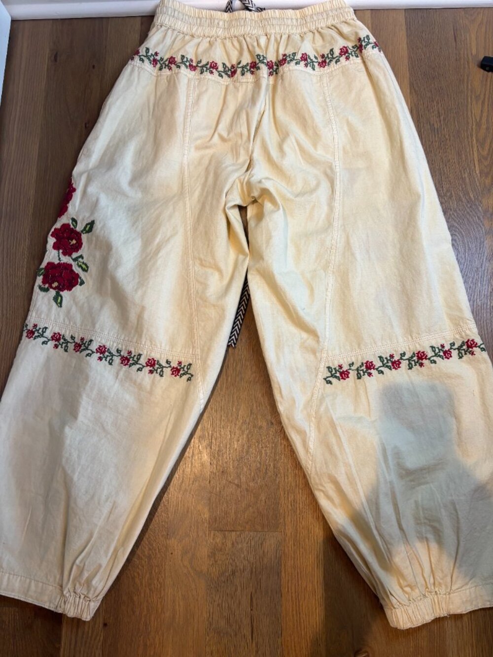 Free People Rosalia Floral Emboroidered Pants XS - Picture 3 of 4